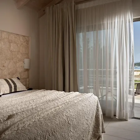 Avesta Private - Iokasti Вилла